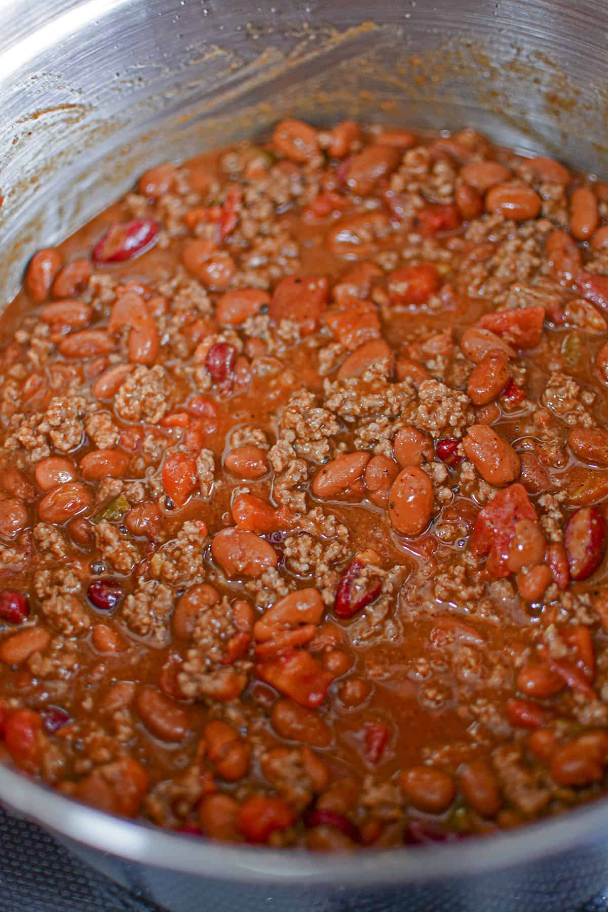 The finished chili in the pot. 