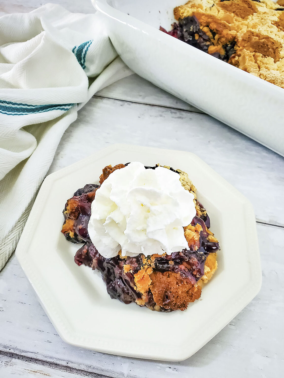 3 Ingredient Blueberry Dump Cake - EazyGrub