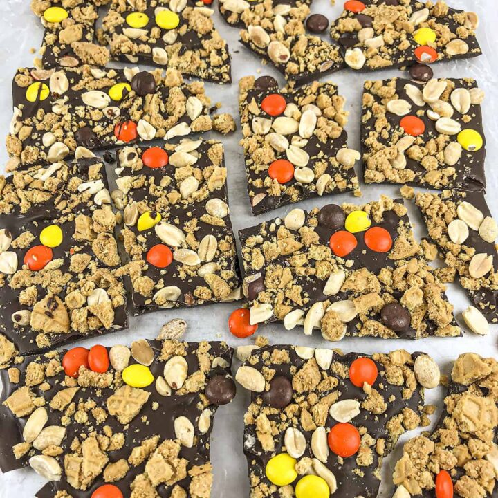 A tray of fluffernutter bark on parchment paper.