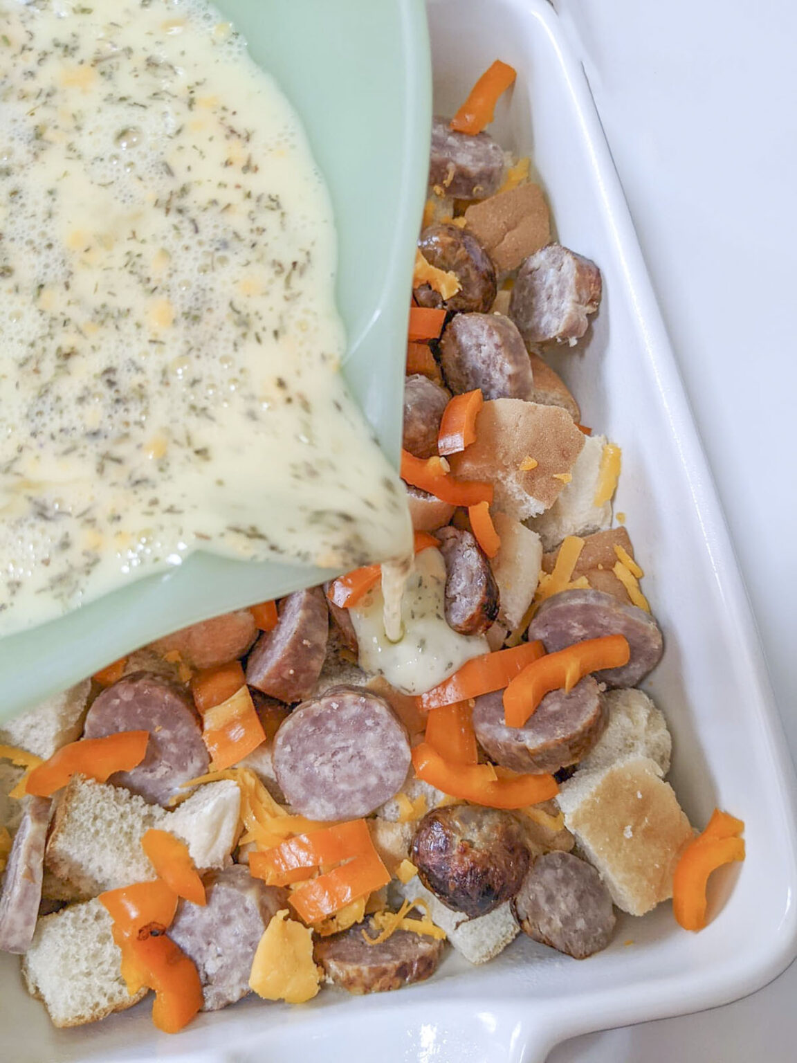 Savory 5Ingredient Bratwurst Breakfast Casserole EazyGrub