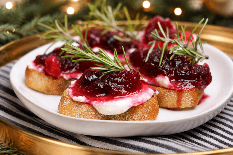 Cranberry ricotta crostini featured image.